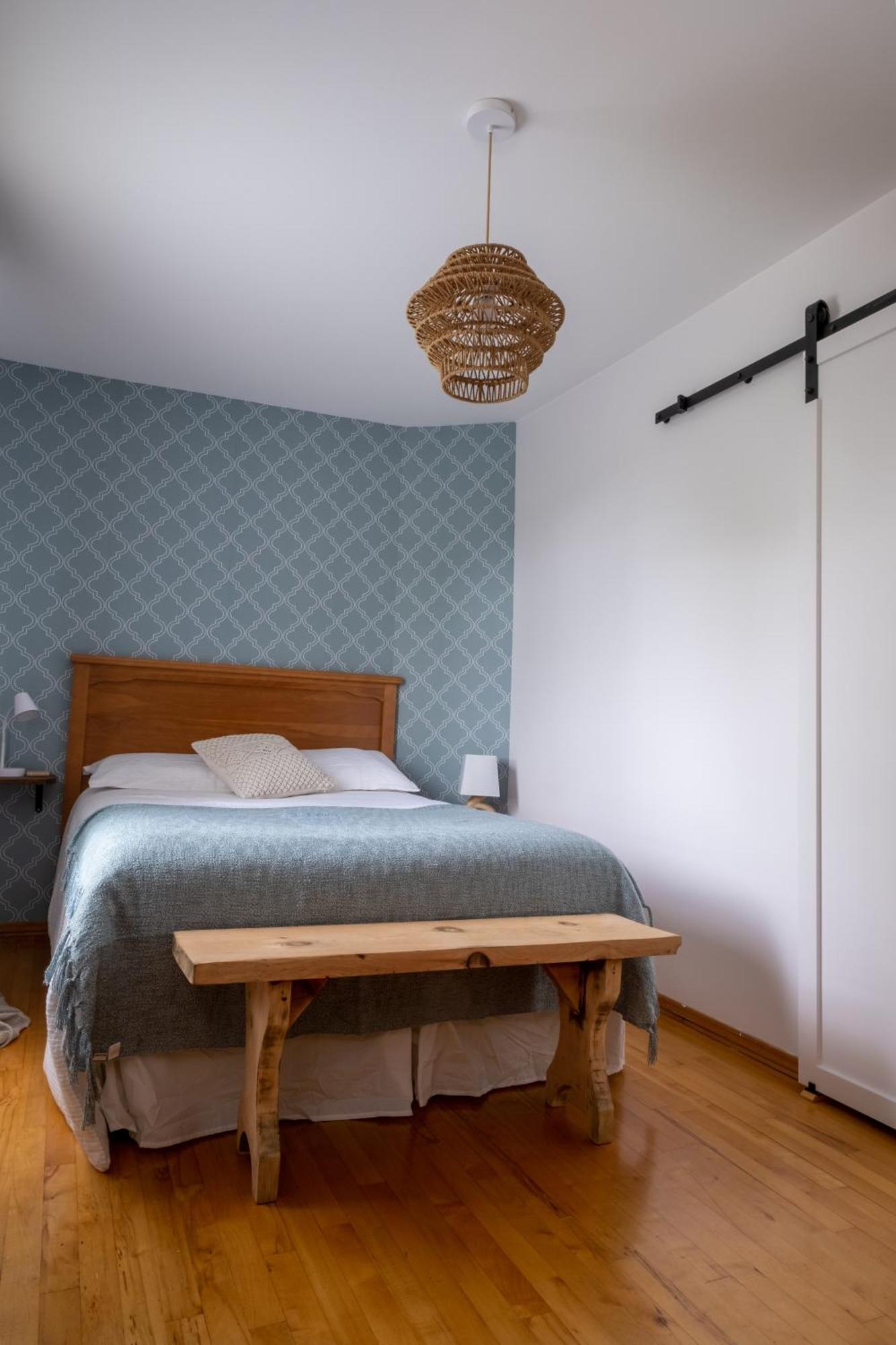 Au Coq Du Bonheur Bed & Breakfast Magog ภายนอก รูปภาพ
